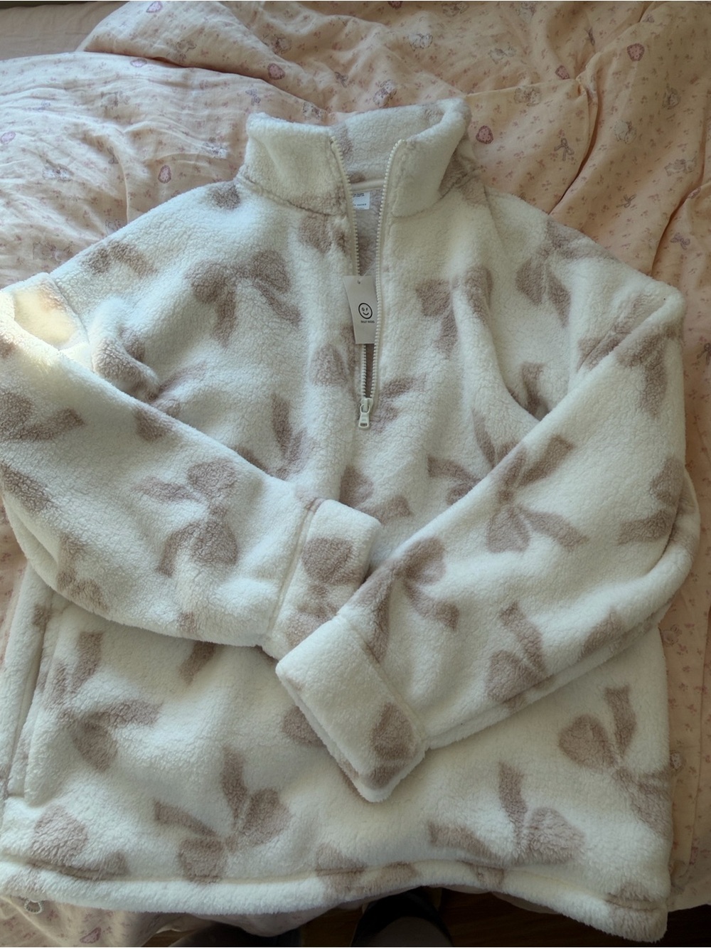 Hollister Gilly Hicks Cream Sherpa Quarter-Zip Pullover with Bow Print